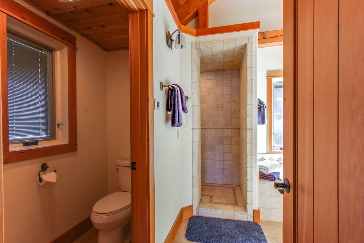 Bottle Bay Lakefront Lodge Sandpoint Kültér fotó